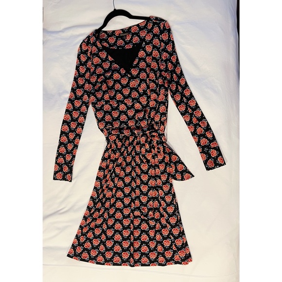 Brooks Brothers Rose Print long sleeve wrap dress - Picture 3 of 5